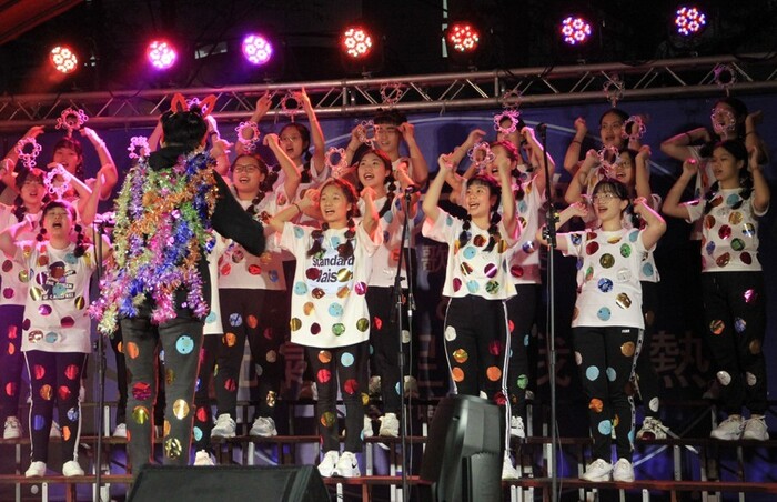 Freshman Cup Choir Competition Shows Freshmen's Vitality.